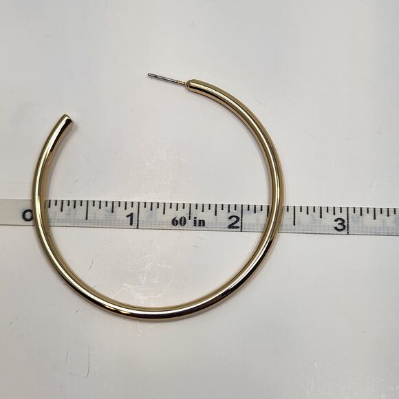 New Directions Gold Tone Large Hoop Post Earrings Casual Statement Jewelry New - Picture 4 of 4